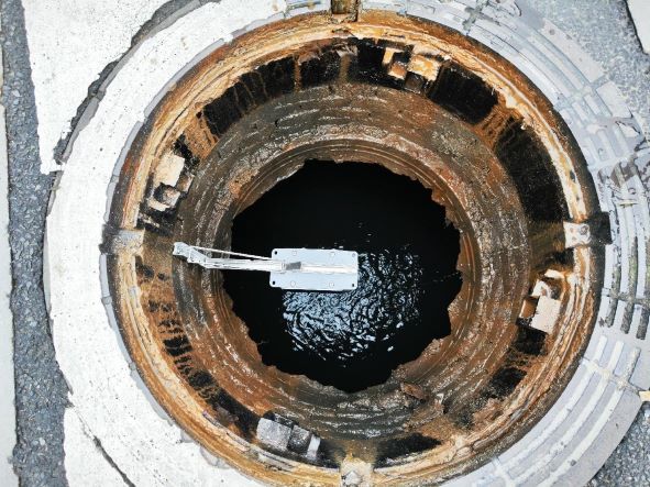 龙子湖区水位检测井