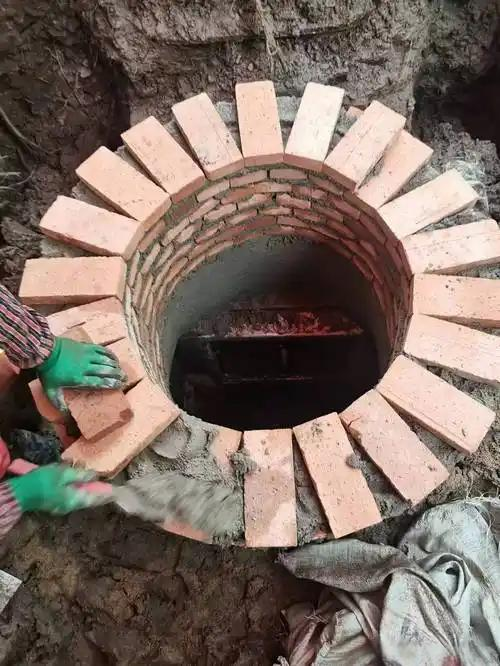龙子湖区水位检测井